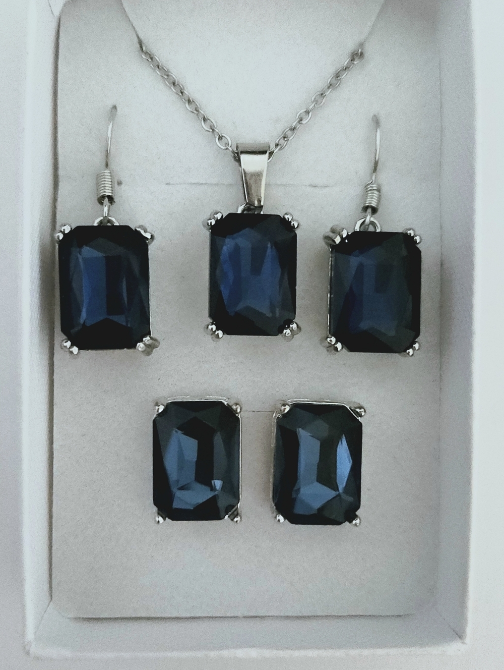 Navy Blue Faceted Stone Jewelry Set